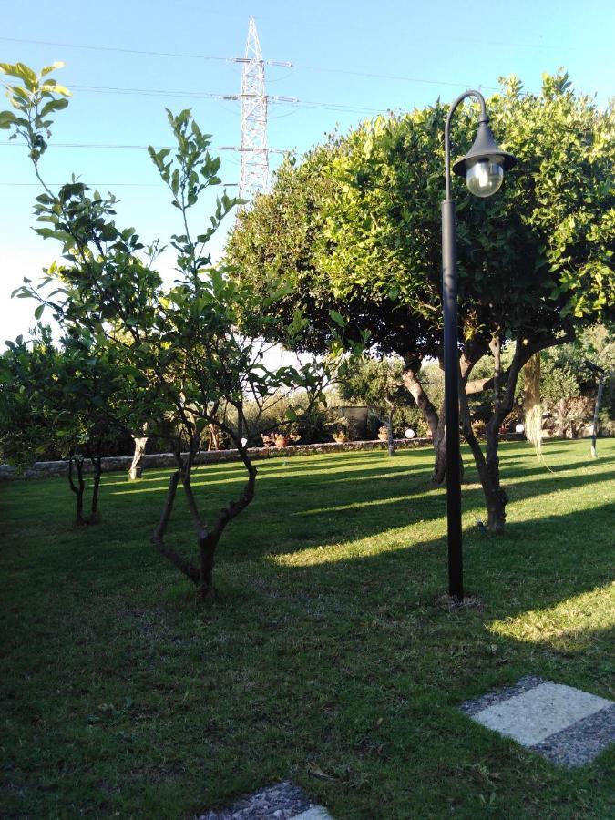 הרסוניסוס Golden Crest Villa מראה חיצוני תמונה