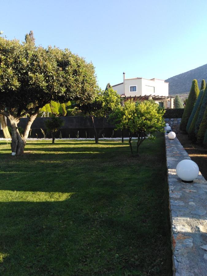 הרסוניסוס Golden Crest Villa מראה חיצוני תמונה