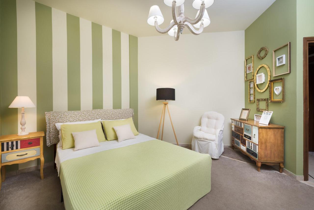 הרסוניסוס Golden Crest Villa מראה חיצוני תמונה