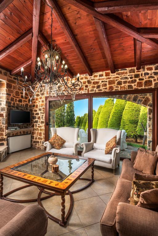 הרסוניסוס Golden Crest Villa מראה חיצוני תמונה