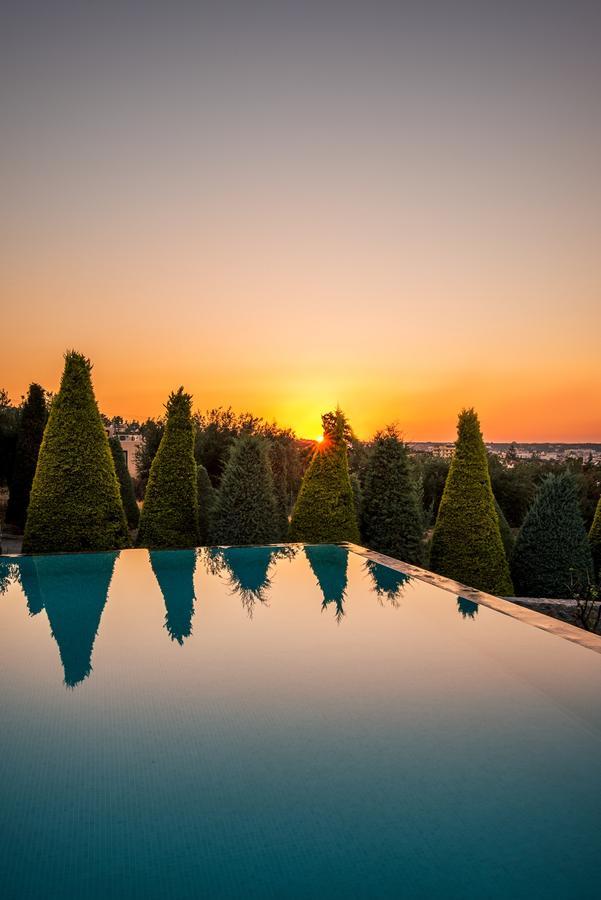 הרסוניסוס Golden Crest Villa מראה חיצוני תמונה